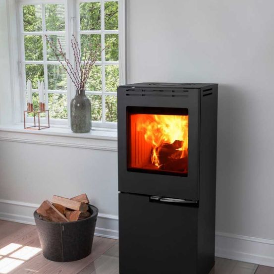 Bild enthält, Fireplace, Indoors, Hearth, Device