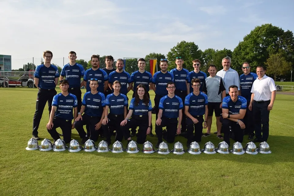 People, Person, Team, Groupshot, Boy, Male, Teen, Helmet, Grass, Car