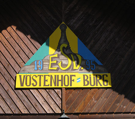 Bild enthält, Wood, Triangle, Indoors, Interior Design
