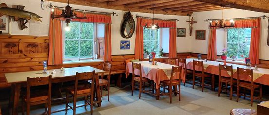 Wood, Indoors, Interior Design, Restaurant, Hardwood, Dining Table, Table, Dining Room, Stained Wood, Chair