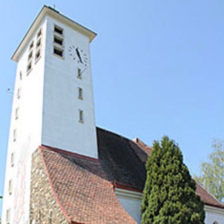 Bild enthält, Architecture, Building, Monastery, Clock Tower, Tower, Bell Tower, Housing