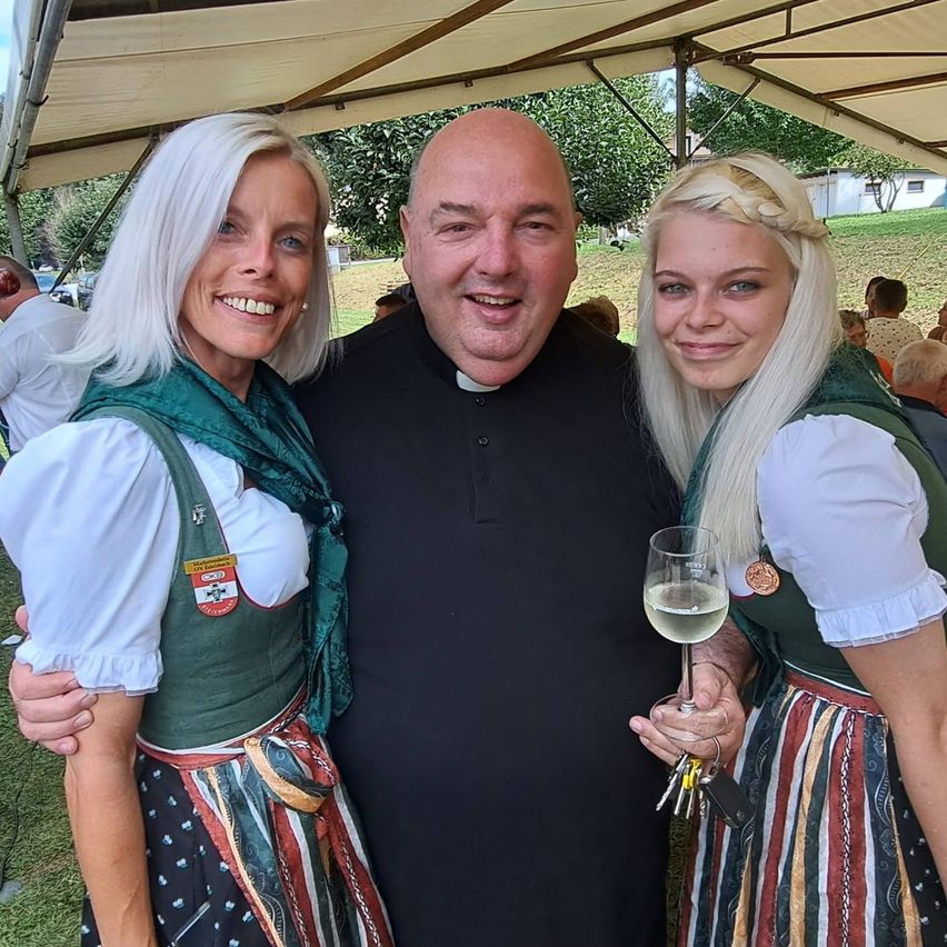 v1_migrated_image_3381162