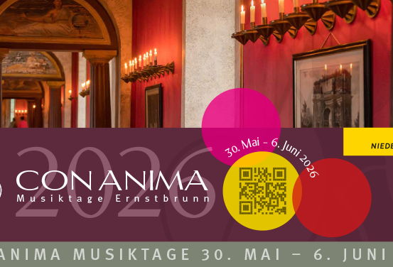 Eine Werbung für Con Anima Musiktage, mit einem Bogen, Kerzen und einem QR-Code, geplant für den 30. Mai bis 6. Juni 2026.