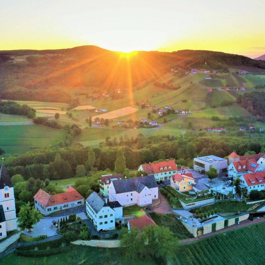 v1_migrated_image_54179475