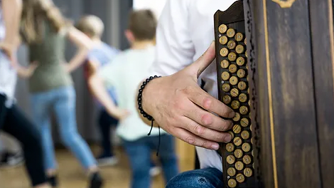 v1_migrated_image_72576811