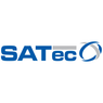 Das SATec-Logo zeigt ein blaues und graues Design mit dem Wort SATec in fetten blauen Buchstaben.