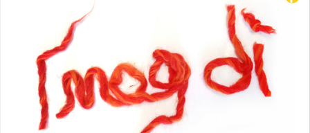 Poster mit rotem Garn-Text 'Imago'. Einladung zur Wort-Gottes-Feier zum Valentinstag, 8. Februar 2026, um 10:30 in der Stadtpfarrkirche Trofaiach mit der Musikgruppe PastTense.