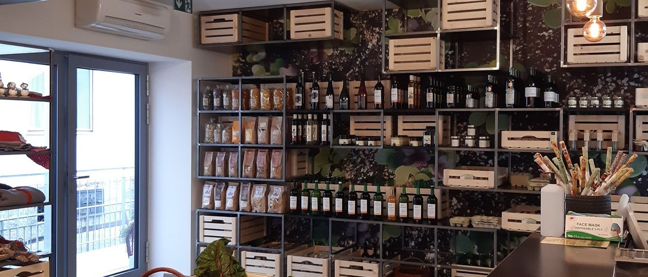 Bild enthält, Shop, Indoors, Market, Grocery Store, Supermarket