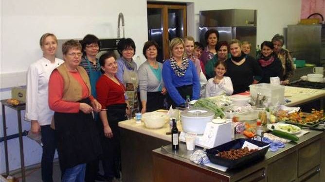 v1_migrated_image_44528294