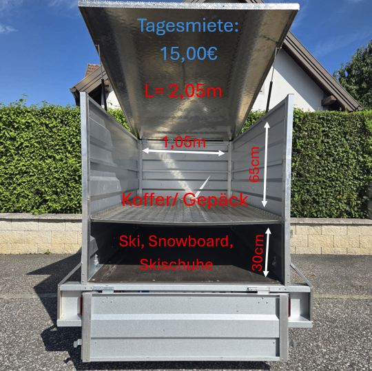 Ein silberner Anhänger mit offenem Dach, der Abmessungen und Platz für Gepäck, Skier, Snowboards und Skischuhe zeigt. Er hat eine Tagesmiete von 15,00€, eine Länge von 2,05m und eine Höhe von 1,05m.