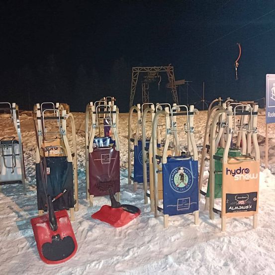 Bild enthält, Device, Shovel, Tool, Outdoors, Nature, Snow