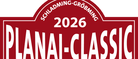 Ein rotes ovales Etikett mit 'SCHLADMING-GROEBMING' in weißer Serifenschrift über der Zahl '2026' und 'ANAI-CLASS' in weißen Großbuchstaben darunter.
