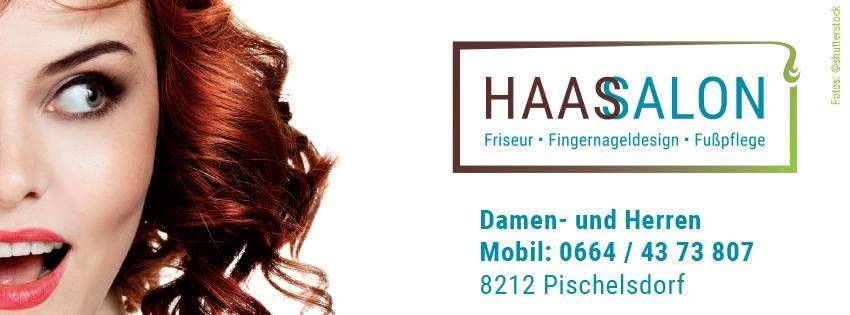 Eine lächelnde Frau mit roten Haaren. Darunter steht 'HAASALOON' mit Dienstleistungen wie Haarschnitte, Nageldesign und Pflege. Kontaktdetails umfassen eine Telefonnummer und Standort.