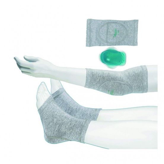 Ein Set aus grauen Kompressionsocken mit grünen Einlagen und einer Kniepolsterung auf weißem Hintergrund.