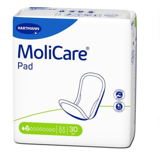 Drei Schachteln MoliCare Pads von Hartmann, jede mit 30 Pads, vor weißem Hintergrund gezeigt.