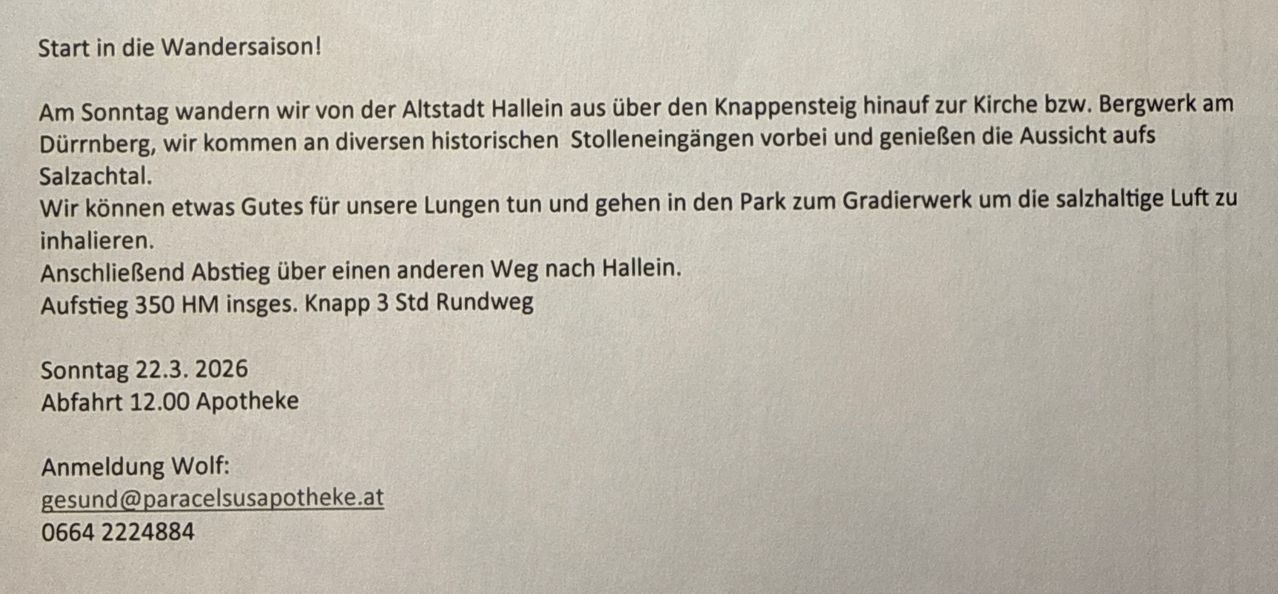 Der Text beschreibt einen Spaziergang durch die Altstadt von Hallein, Österreich, auf dem Knappensteig. Er erwähnt historische Eingänge und empfiehlt, einen anderen Weg nach Hallein zu nehmen.