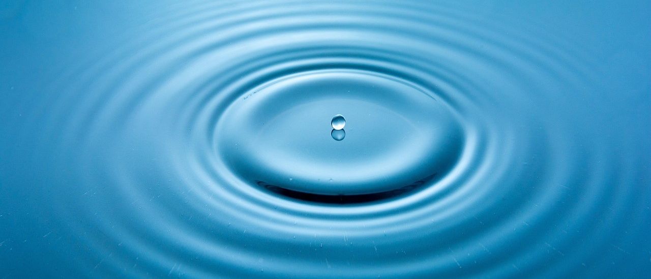 Bild enthält, Nature, Outdoors, Ripple, Water, Droplet