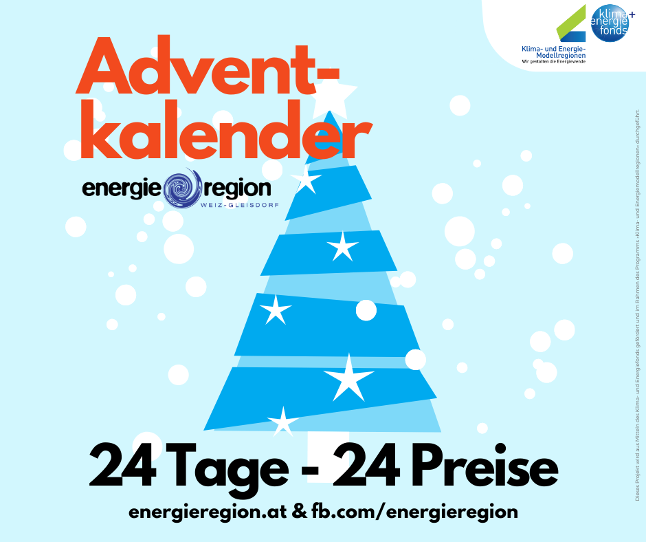 Ein Werbeplakat für einen Adventskalender mit einem blauen Weihnachtsbaum, Sternen und einem verschneiten Hintergrund. Es bietet 24 Tage und 24 Preise. Die Website lautet energieregion.at.