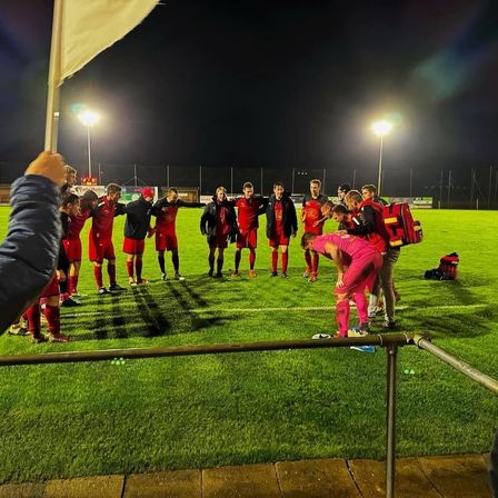 Bild enthält, People, Person, E-scooter, Transportation, Vehicle