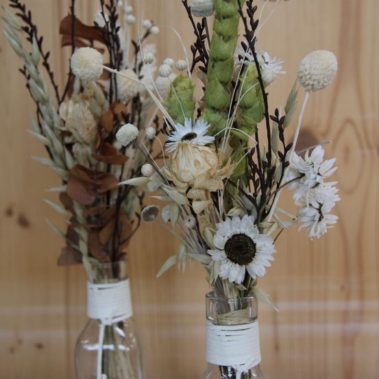 Bild enthält, Flower, Flower Arrangement, Plant, Flower Bouquet, Ikebana, Jar