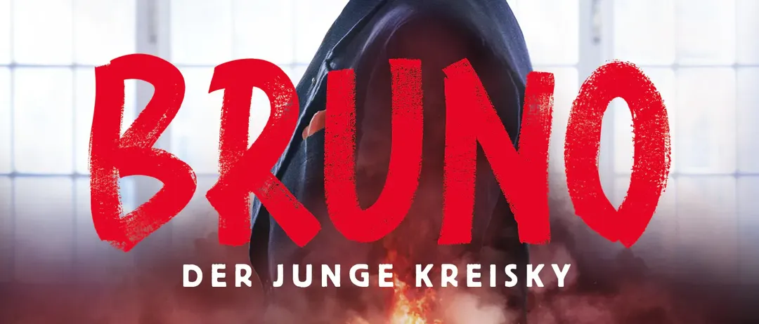 Filmplakat für 'Bruno' mit einem Mann im Anzug vor einem brennenden Gebäude und mehreren Personen im Hintergrund.