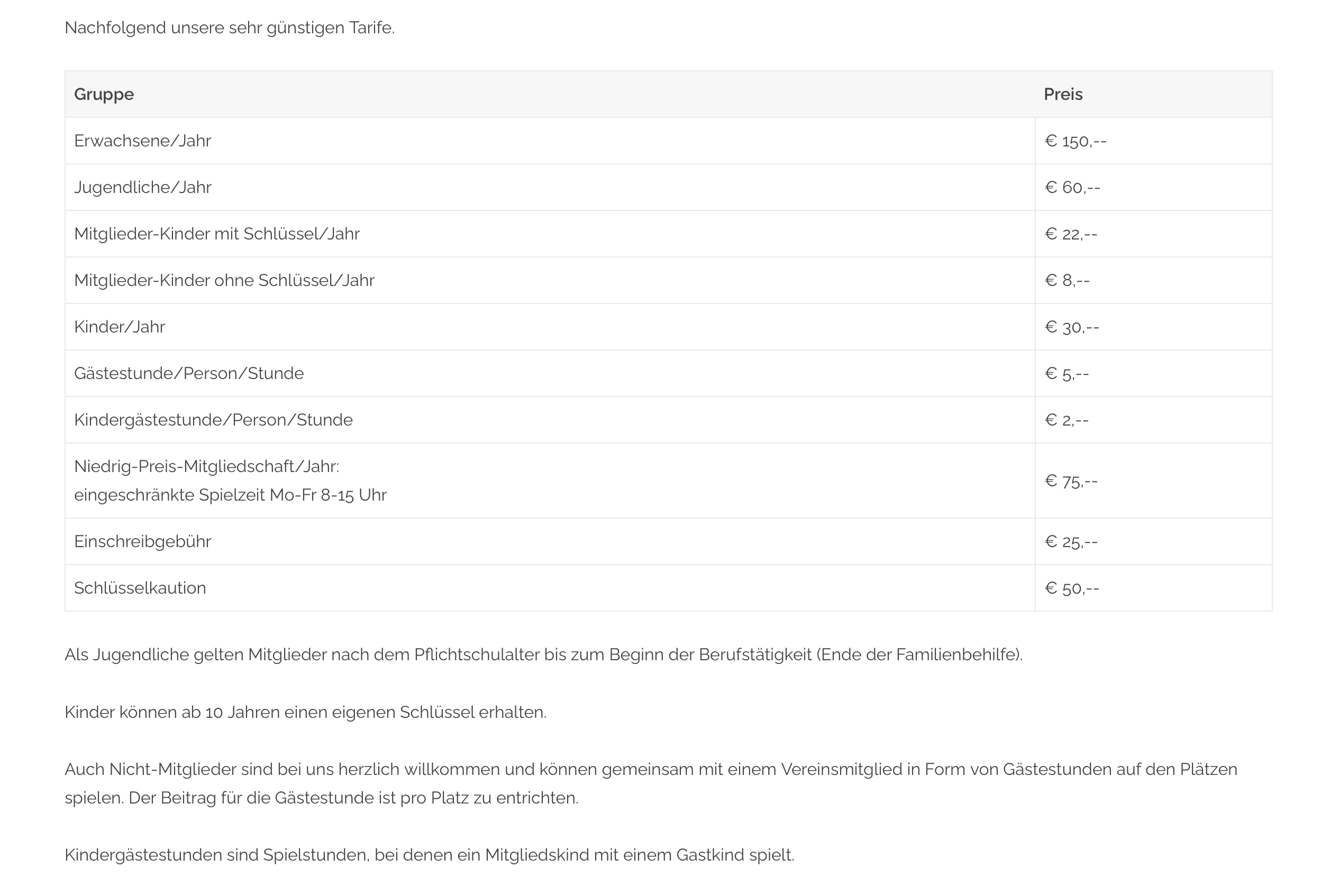 Eine Tabelle mit Preisangaben für verschiedene Mitgliedschaftsoptionen, einschließlich Jahresgebühren mit und ohne Schlüssel, Stundensätze und Gastmitgliedschaftsdetails. Mitgliedschaftsvorteile beinhalten vergünstigte Preise für Mitglieder und deren Familien.