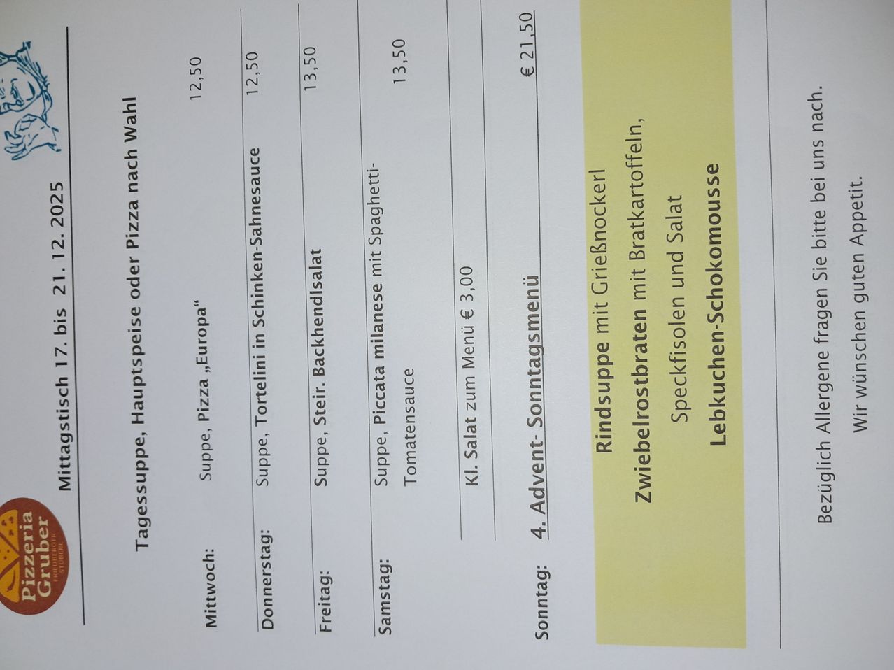 Das Bild zeigt eine Tabelle mit verschiedenen Speisen, die mit ihren Preisen aufgelistet sind. Es enthält Suppen, Nudeln und Fleischgerichte. Jeder Gericht ist in Euro gepreist. Die Tabelle enthält auch einen kleinen Hinweis zur Verfügbarkeit und eine gelbe Hervorhebung.