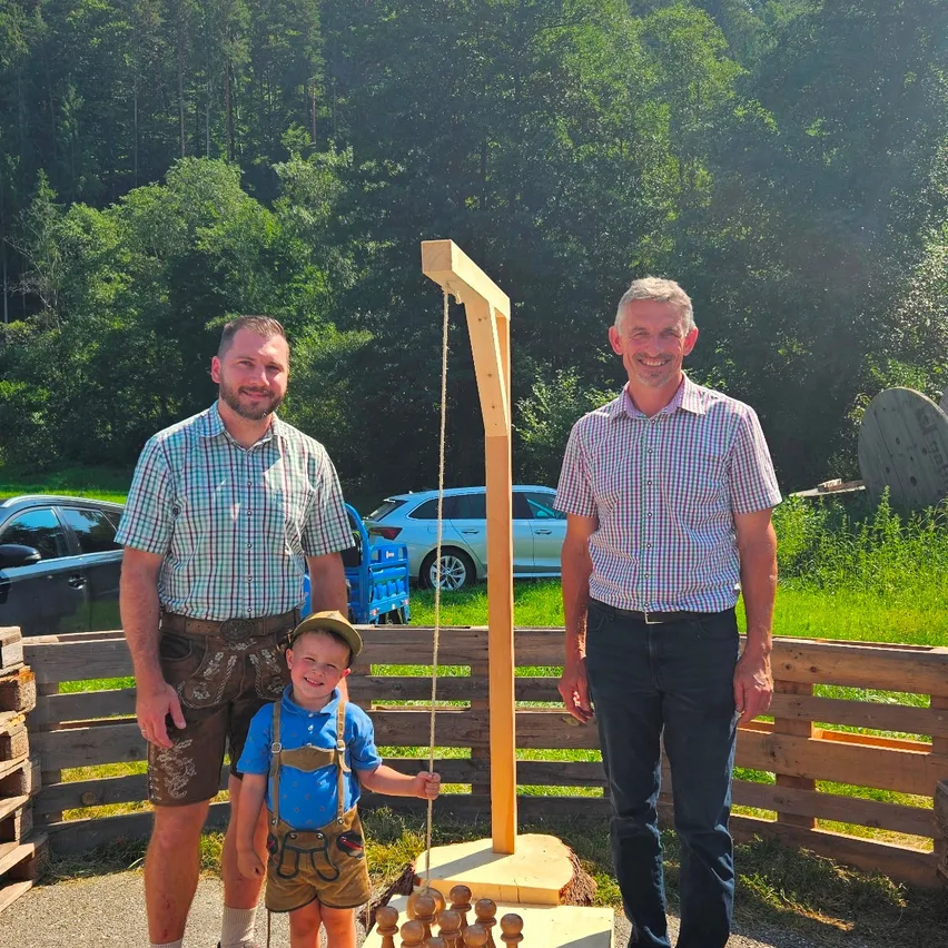 Neu gab es für Kinder ein Kegelspiel, eigens aus Holz handgefertigt