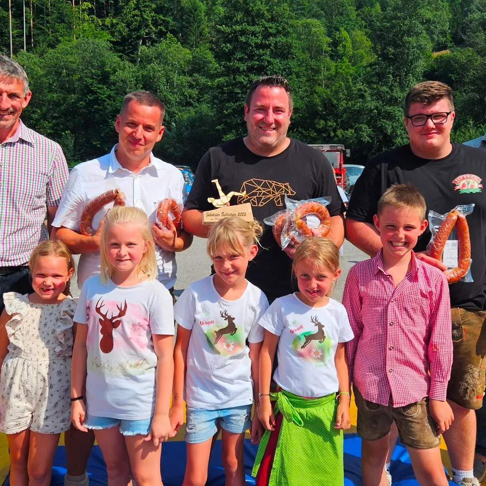 "Steirisch-Hag'l-Ziag'n"-Bewerb um den Titel "Stärster Oberschlattner"