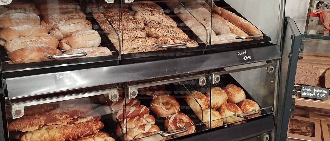 Bild enthält, Shop, Device, Appliance, Electrical Device, Cooking, Oven