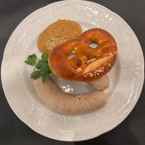 Bild enthält, Food, Food Presentation, Plate, Bread