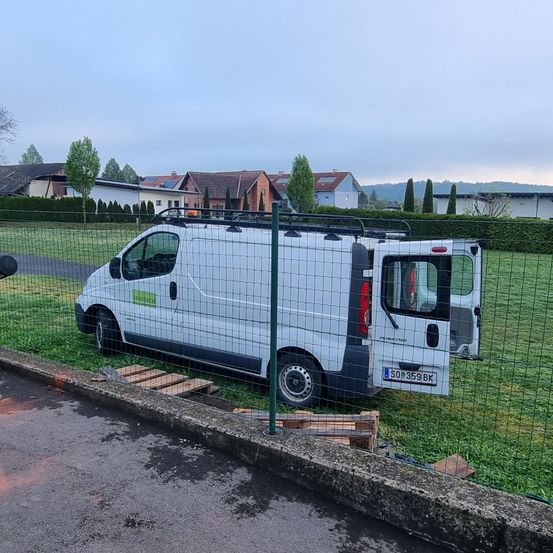 Bild enthält, Car, Transportation, Vehicle, Outdoors, Armored, Military, Tank, Weapon, Machine, Wheel