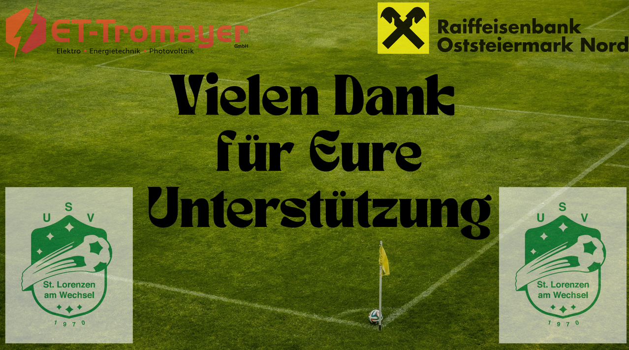 Ein Fußballfeld mit einer gelben Flagge und einem Ball nahe der Torlinie, mit dem Logo von Raiffeisen Oststeiermark.