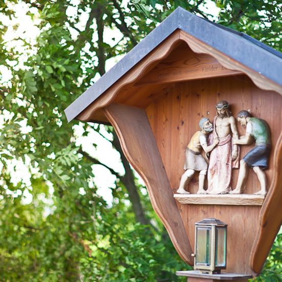 Bild enthält, Wood, Person, Head