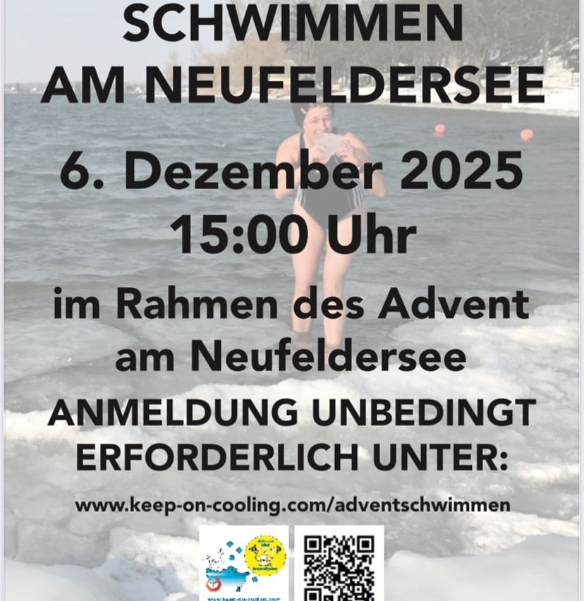Plakat für das Schwimmen am Neufelder See am 6. Dezember 2025 um 15 Uhr. Eine Frau im Badeanzug steht im Wasser. Anmeldung ist erforderlich. QR-Code wird bereitgestellt.