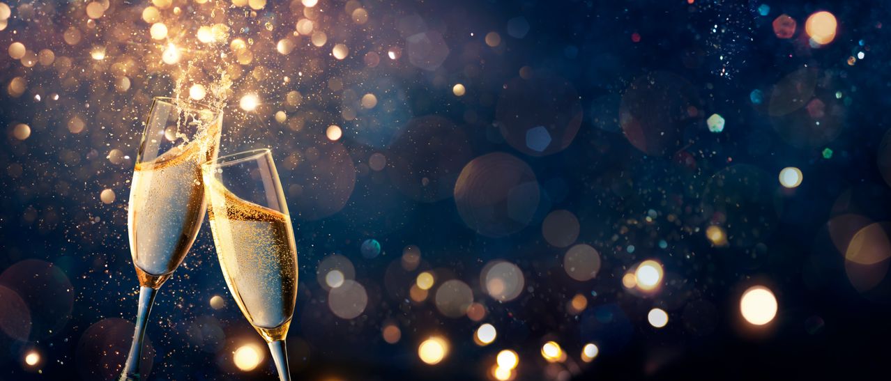 Bild enthält, Lighting, Flare, Light, Glass, Outdoors, Nature, Night, Starry Sky