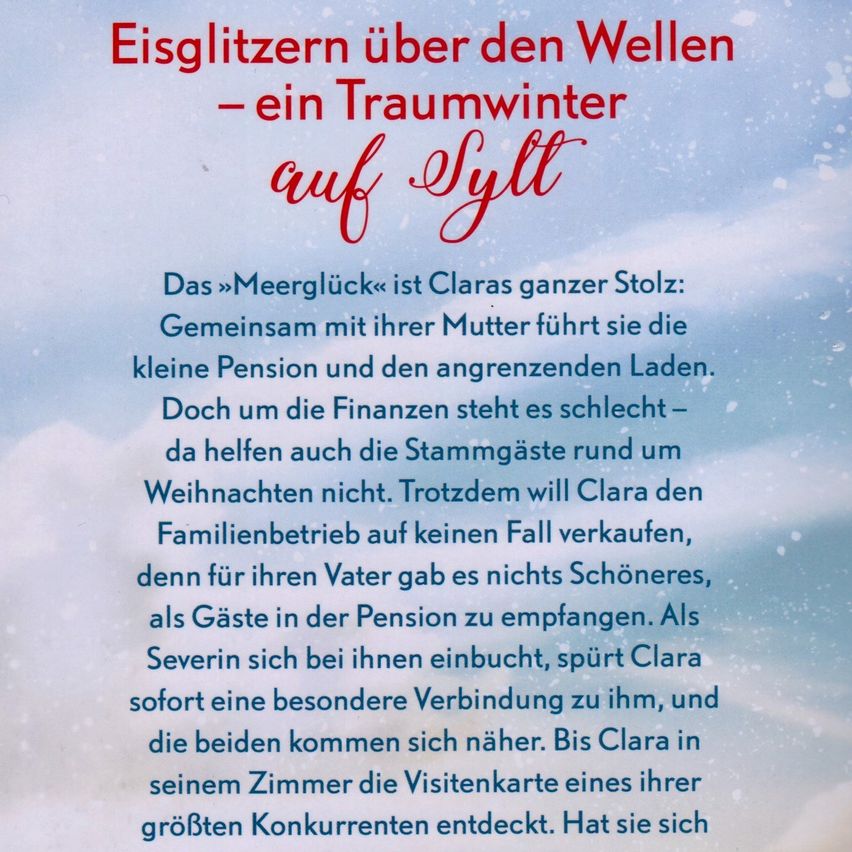 The image shows a book cover with text in German. It reads 'Eisglitzern uber den Wellen - ein Traumwinter auf Sylt'. The cover has a blue sky with clouds in the background. The title is in red, and the subtitle is in blue. The text is about a woman named Clara and her winter experiences on the island of Sylt.