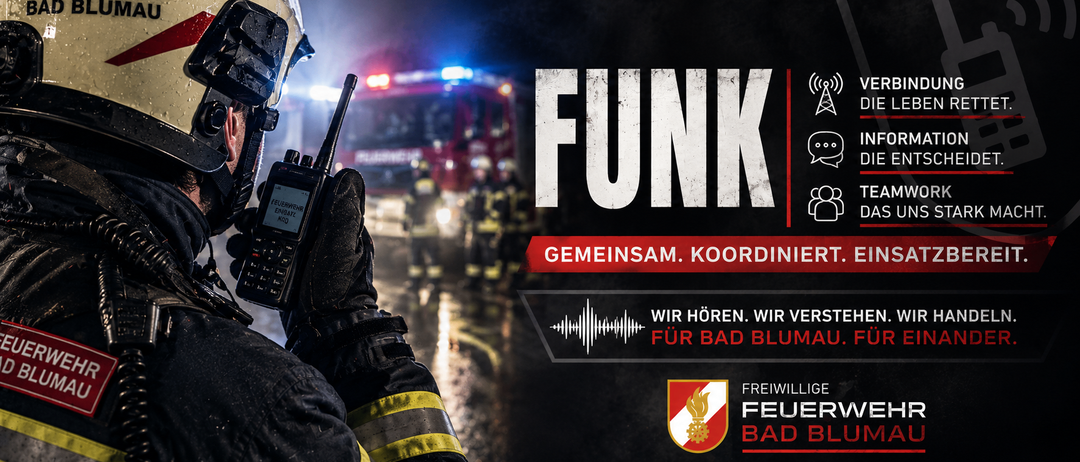 Ein Feuerwehrmann in Uniform hält ein Funkgerät, mit einem Feuerwehrwagen im Hintergrund und dem Wort Funk in großen Buchstaben. Das Bild ist dunkel und hat einen verschwommenen Effekt.