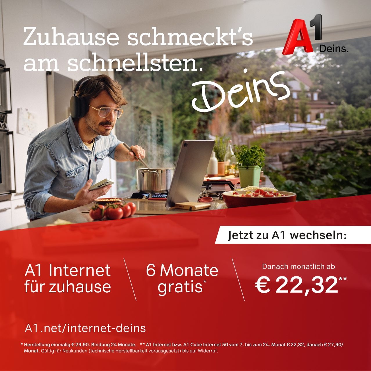 Ein Mann kocht in der Küche und benutzt einen Laptop. Die Werbung für A1 Internet bietet 6 Monate kostenlos und danach €22,32 pro Monat. Das Angebot gilt für Neukunden.