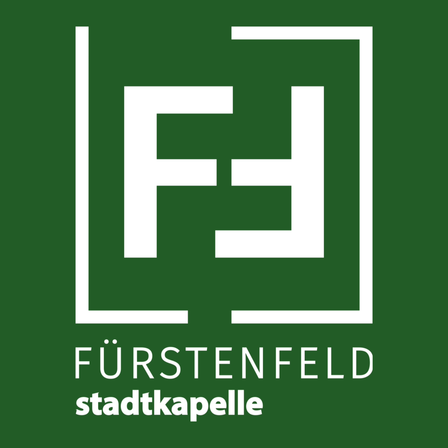 Logo für Furstenfeld Stadtkapelle mit grünem Hintergrund und weißen Buchstaben