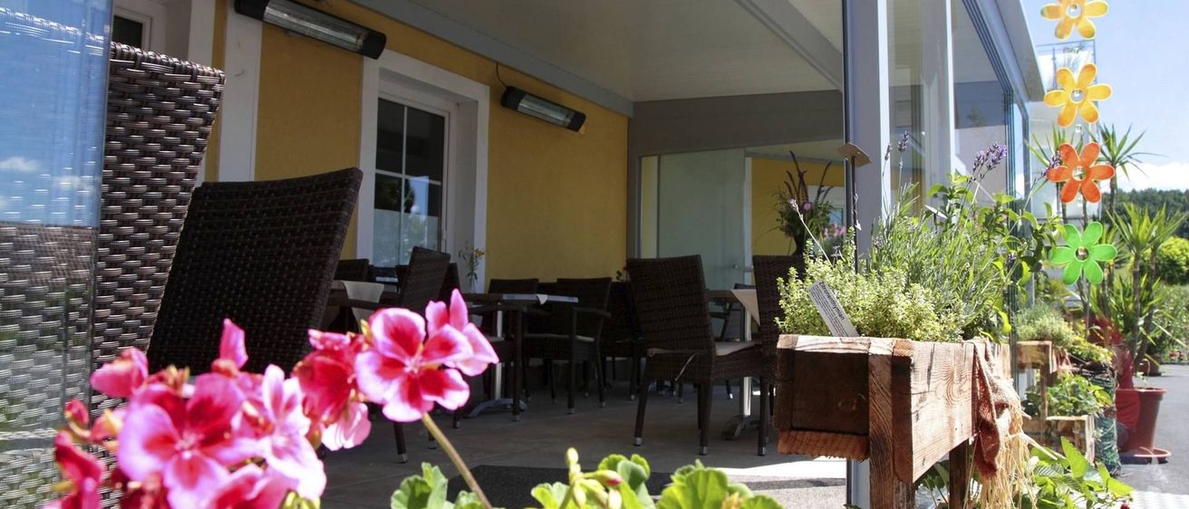 v1_migrated_image_89833021