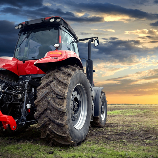 Bild enthält, Machine, Wheel, Tractor, Transportation, Vehicle, Tire, Outdoors, Nature, Bulldozer