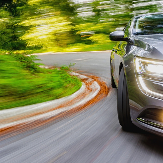 Bild enthält, Car, Transportation, Vehicle, Machine, Wheel, Headlight, Nature, Outdoors, Scenery