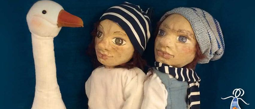 Bild enthält, Hat, Baby, Person, Face, Head, Cap, Doll, Toy