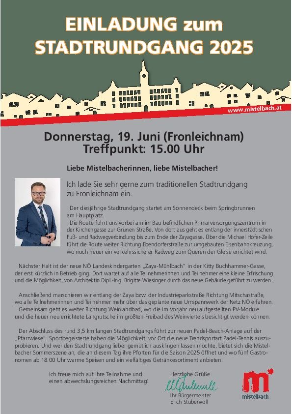Einladung zum Stadtrundgang 2025, der am Hauptplatz beginnt und durch die Innenstadt führt. Die Route beinhaltet den Besuch des alten Wasserversorgungszentrums, des Stadtplatzes und des Weinkellers. Der Rundgang endet an der neuen Padel-Beach-Anlage, wo Teilnehmer die Möglichkeit haben, den neuen Padel-Tennisplatz auszuprobieren.