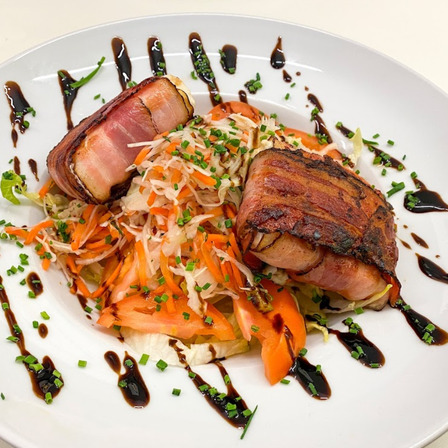 Bild enthält, Food, Food Presentation, Plate, Meat, Pork