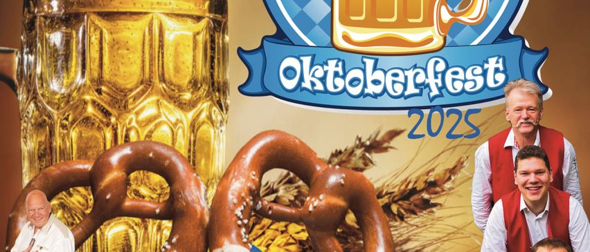 Oktoberfest 2025 Veranstaltung mit einem großen Bierkrug, Brezeln und einer Gruppe lächelnder Männer. Im Hintergrund befinden sich das Oktoberfest-Logo und ein Berg. DJ Chivas wird ebenfalls erwähnt.