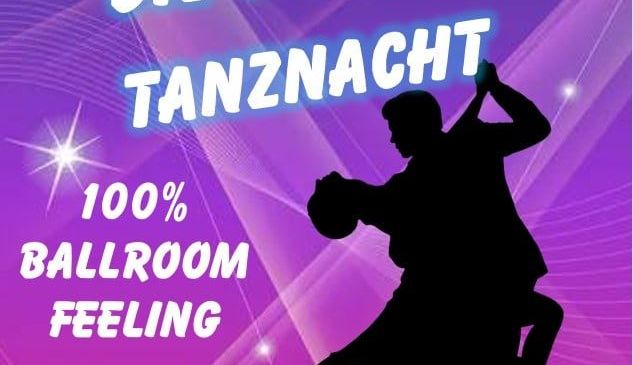 Plakat für eine Tanznacht-Veranstaltung in Tulln, Österreich. Es zeigt eine Silhouette eines tanzenden Paares. Der Text lautet 'Die Grosse Tanznacht', '100% Ballroom Feeling', und enthält den Ort und das Datum. Es gibt auch einen QR-Code.