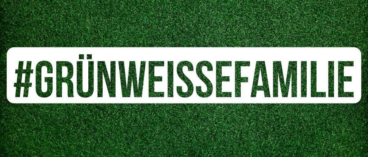 Ein grünes Grasfeld mit weißem Text, der 'RUNWEISSEFAMIL' liest. Der Text ist fett und scheint Teil eines Logos zu sein. Der Hintergrund ist eine einheitliche grüne Farbe.