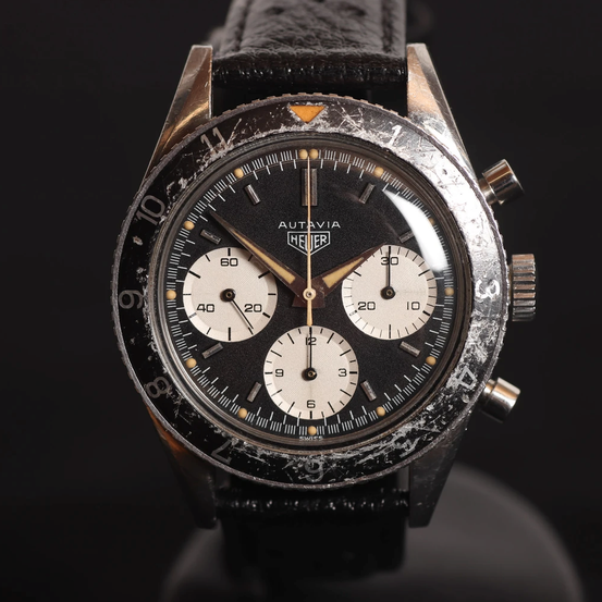 Bild enthält, Wristwatch, Arm, Body Part, Person